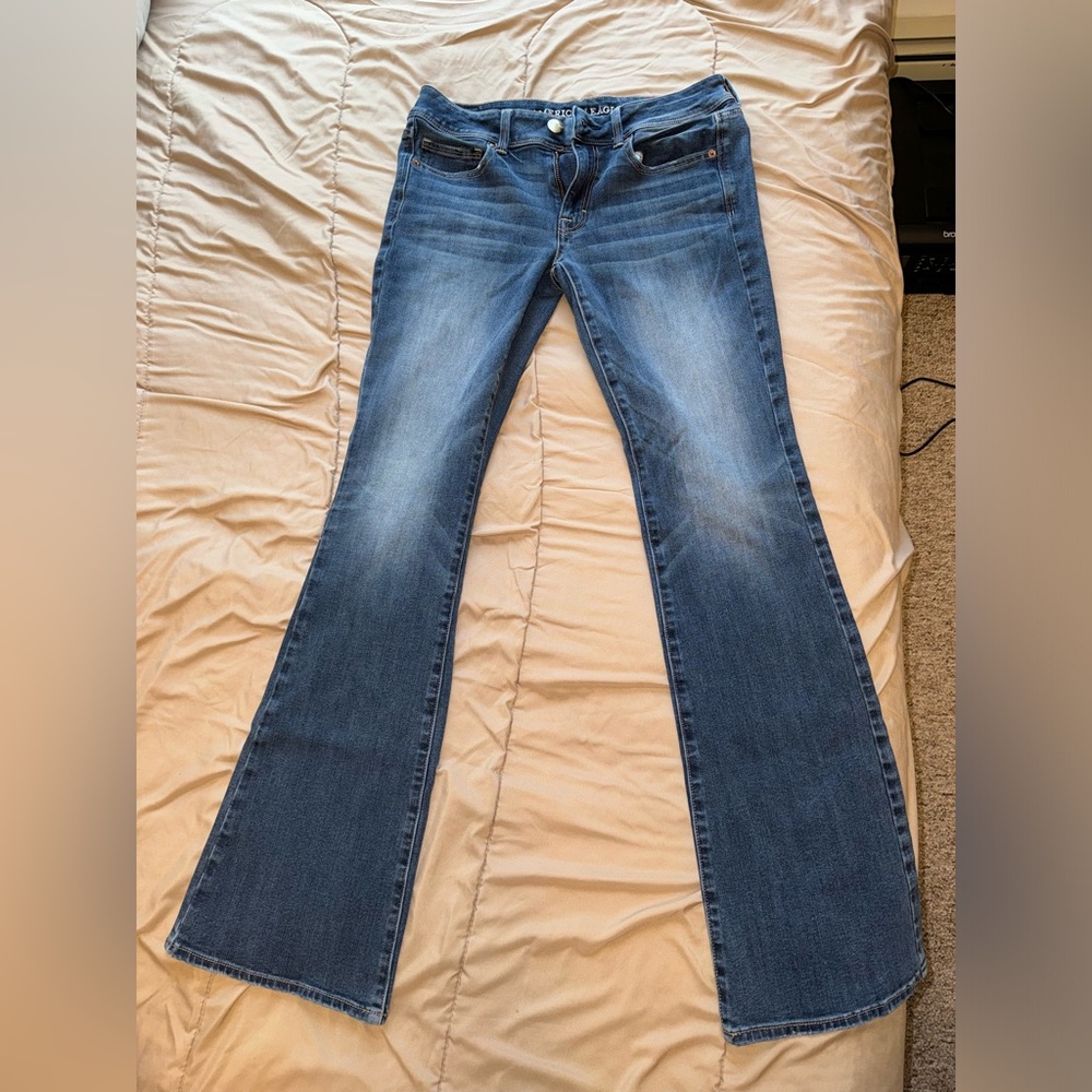 American Eagle Kick Boot Jeans 6 *LONG*